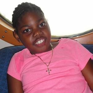 Meet your Posher, Nadine